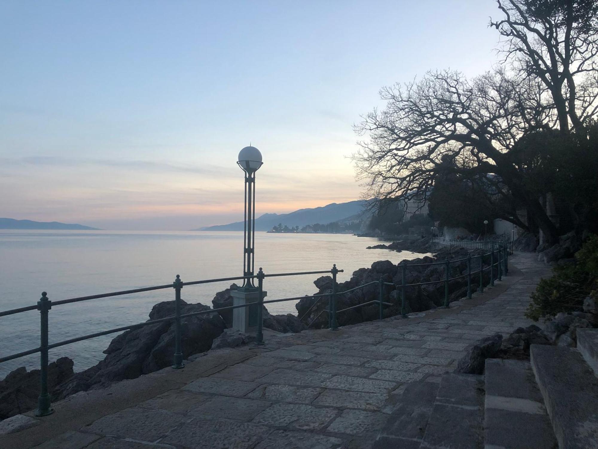 Artspace Location-Opatija-3 Bedroom House With Rooftop Garden By Beach Exteriér fotografie